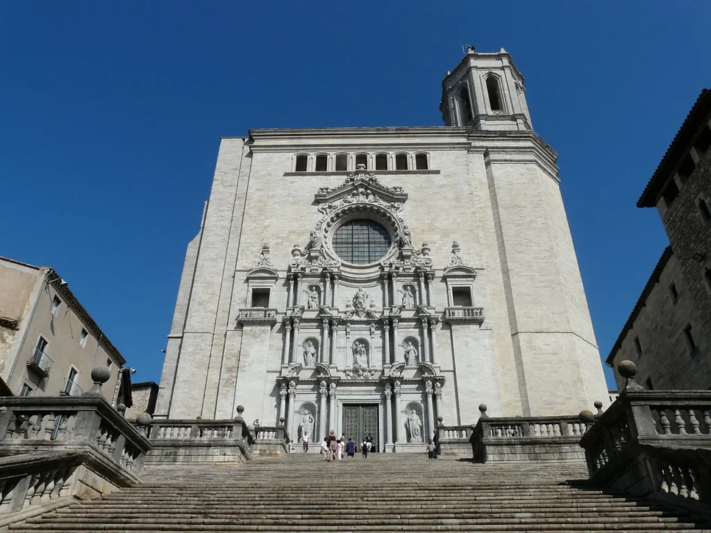 Catedral, museos que debes ver en Girona, España.